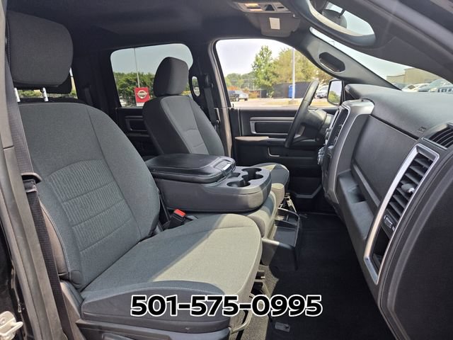 Used 2024 RAM 1500 Warlock AWD/4WD image 16