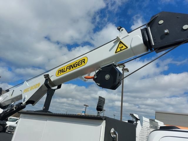 New 2026 Ford F550 4x4 Supercab Super Duty image 6