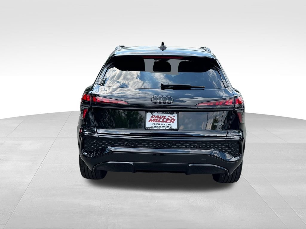 New 2026 Audi Q3 quattro 2.0T AWD/4WD image 6
