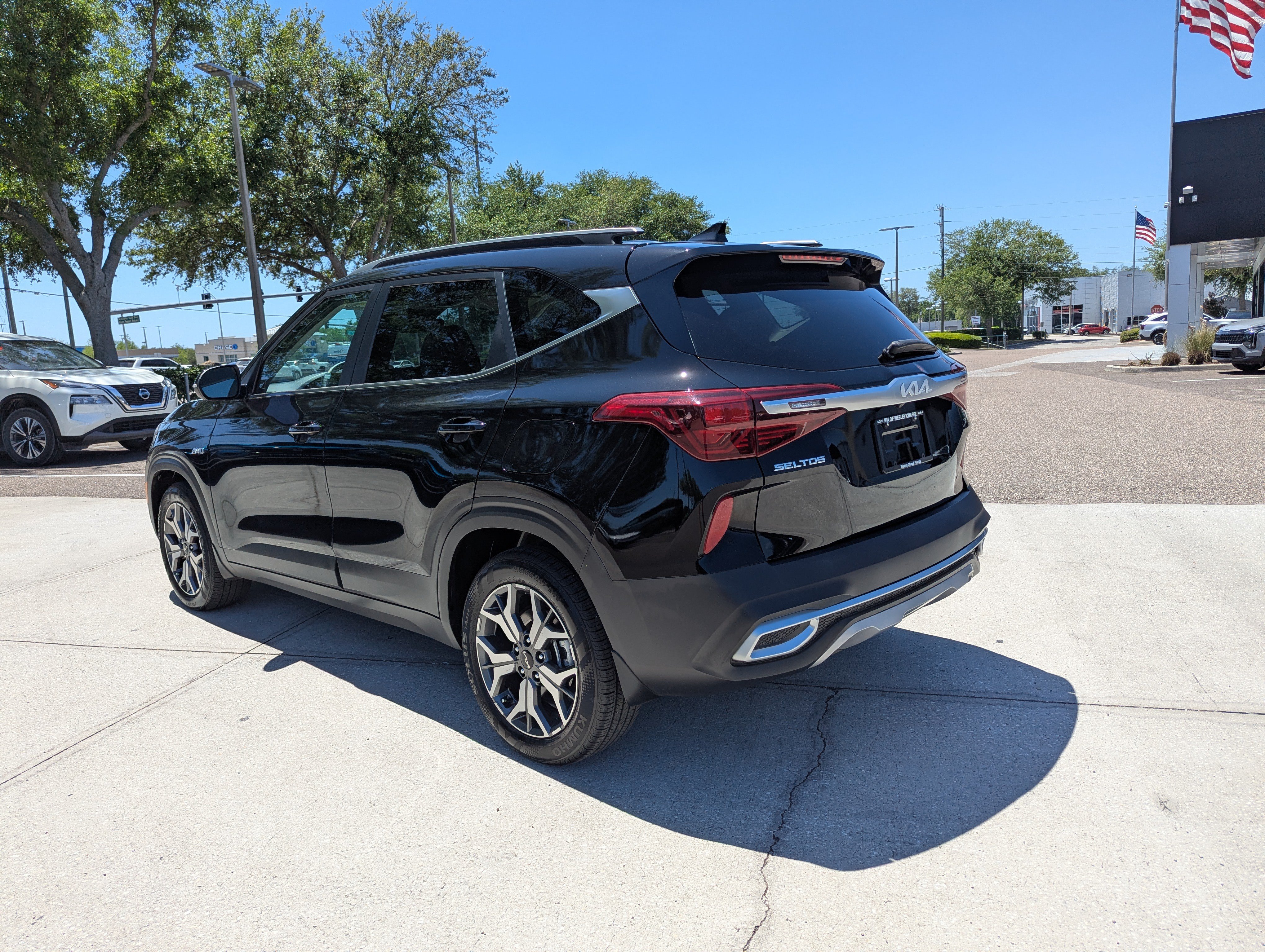 Certified 2022 Kia Seltos EX AWD/4WD image 6