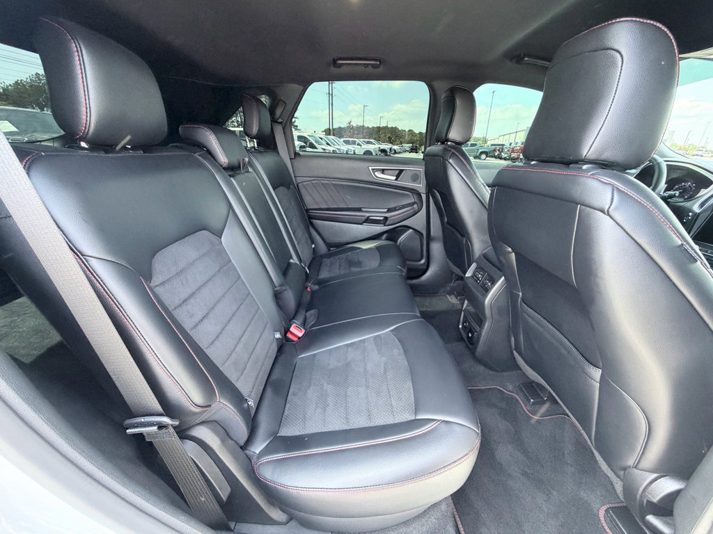 Used 2024 Ford Edge ST-Line AWD/4WD image 30