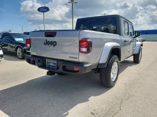 Used 2021 Jeep Gladiator Sport AWD/4WD image 6