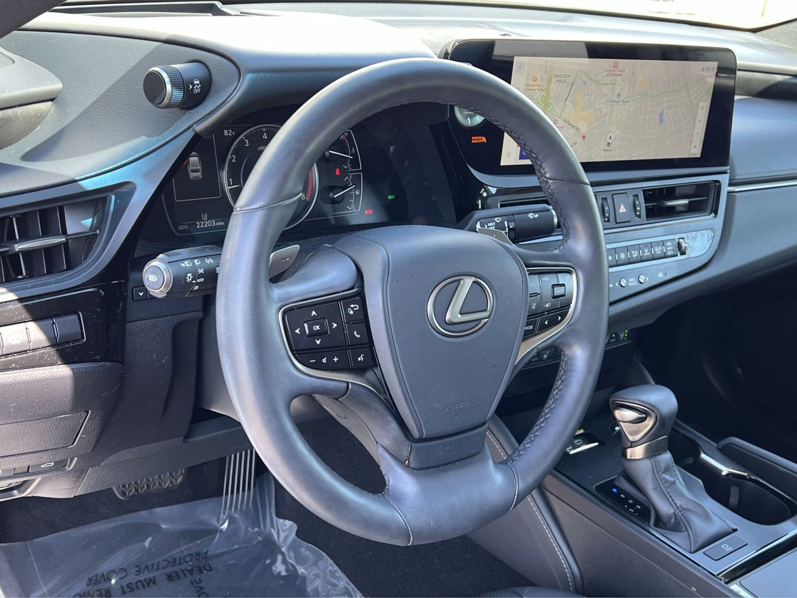 Used 2024 Lexus ES 350 w/ Premium Package image 17