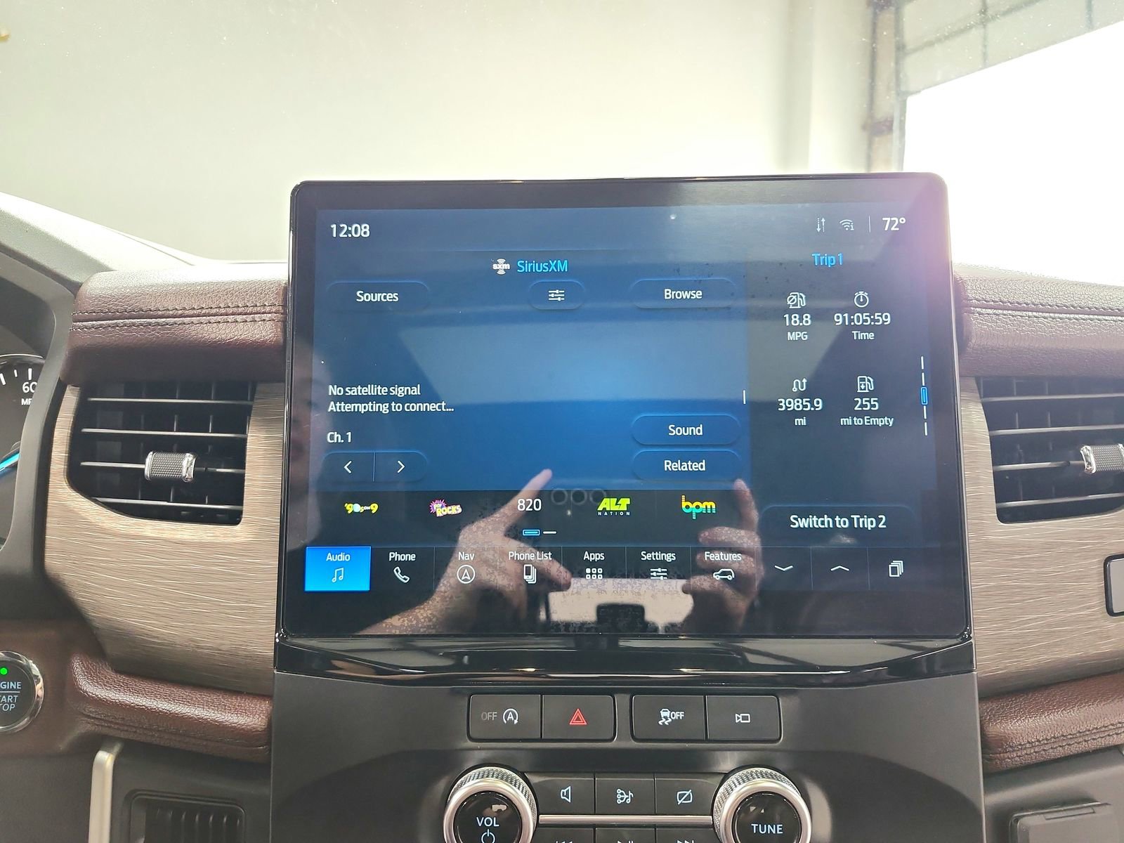 Used 2024 Ford Expedition Max Limited image 30