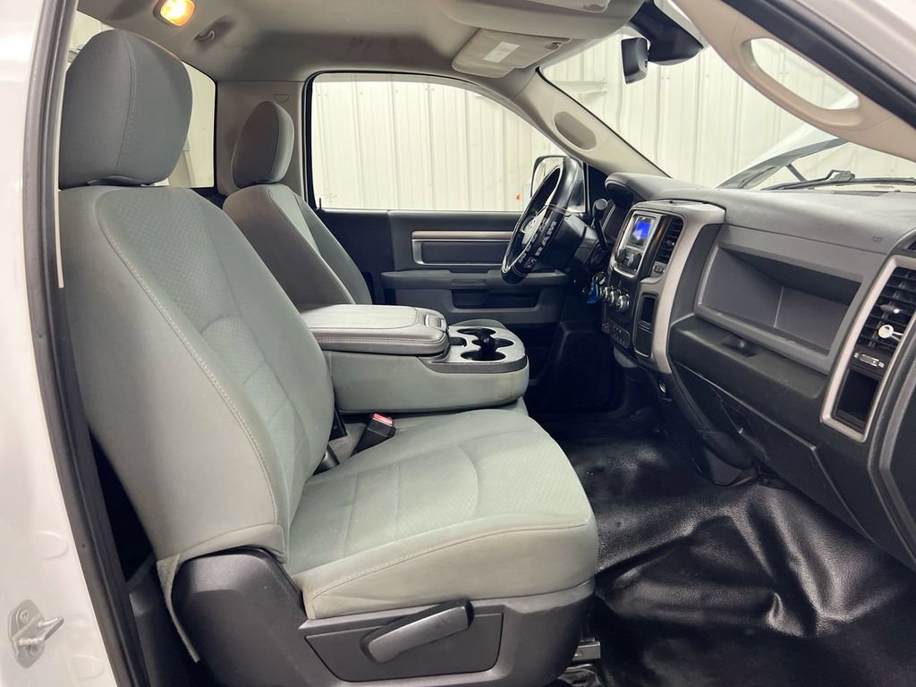 Used 2015 RAM 3500 Tradesman w/ Power & Remote Entry Group AWD/4WD image 14