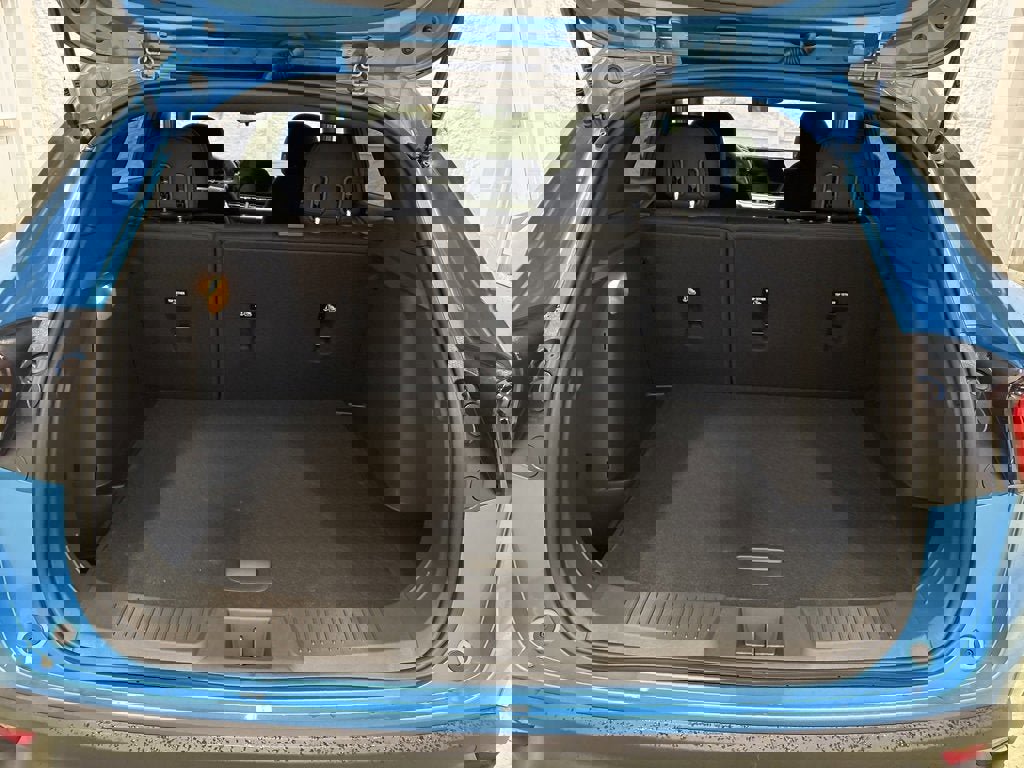 New 2026 Chevrolet Trax RS w/ Driver Confidence Package image 30