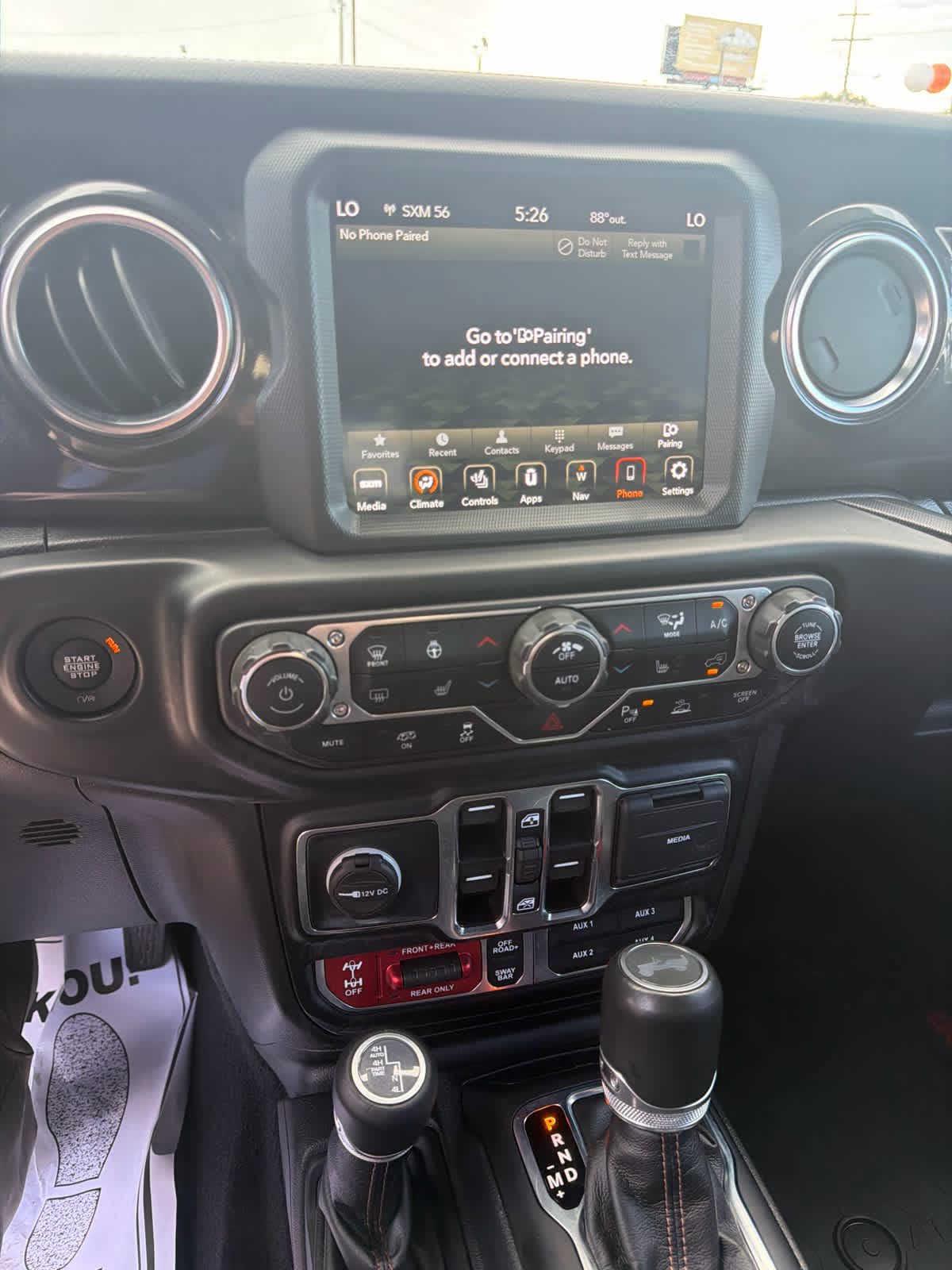 Used 2022 Jeep Wrangler Unlimited Rubicon w/ Xtreme Recon 35" Tire Package AWD/4WD image 14