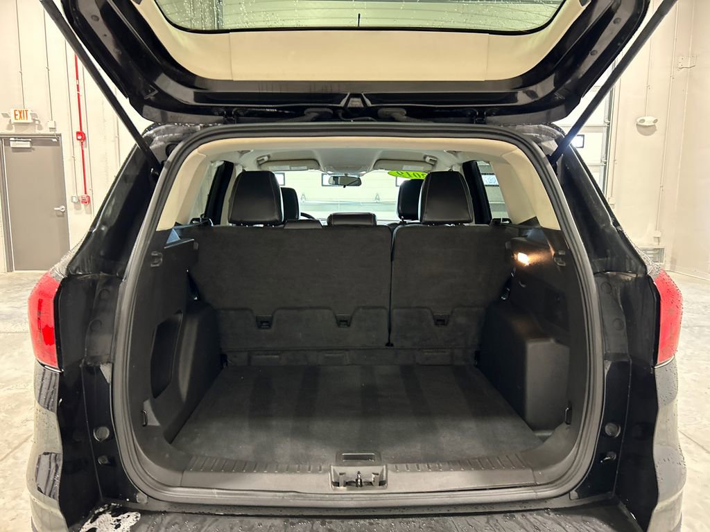 Used 2019 Ford Escape SE image 33