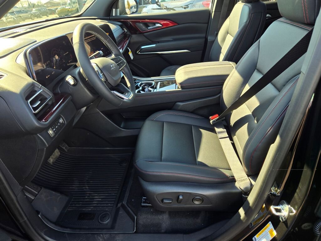 New 2026 Chevrolet Traverse Z71 w/ Driver Confidence Package image 18