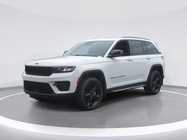 Used 2023 Jeep Grand Cherokee Altitude