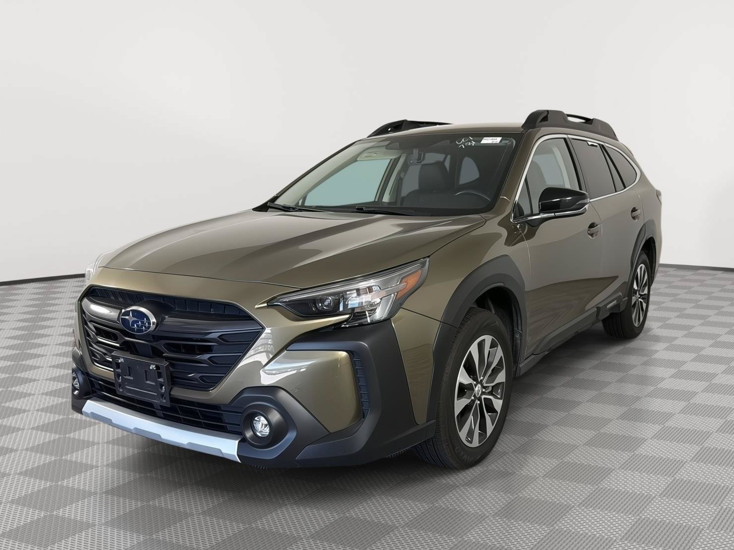Certified 2024 Subaru Outback Limited AWD/4WD image 3