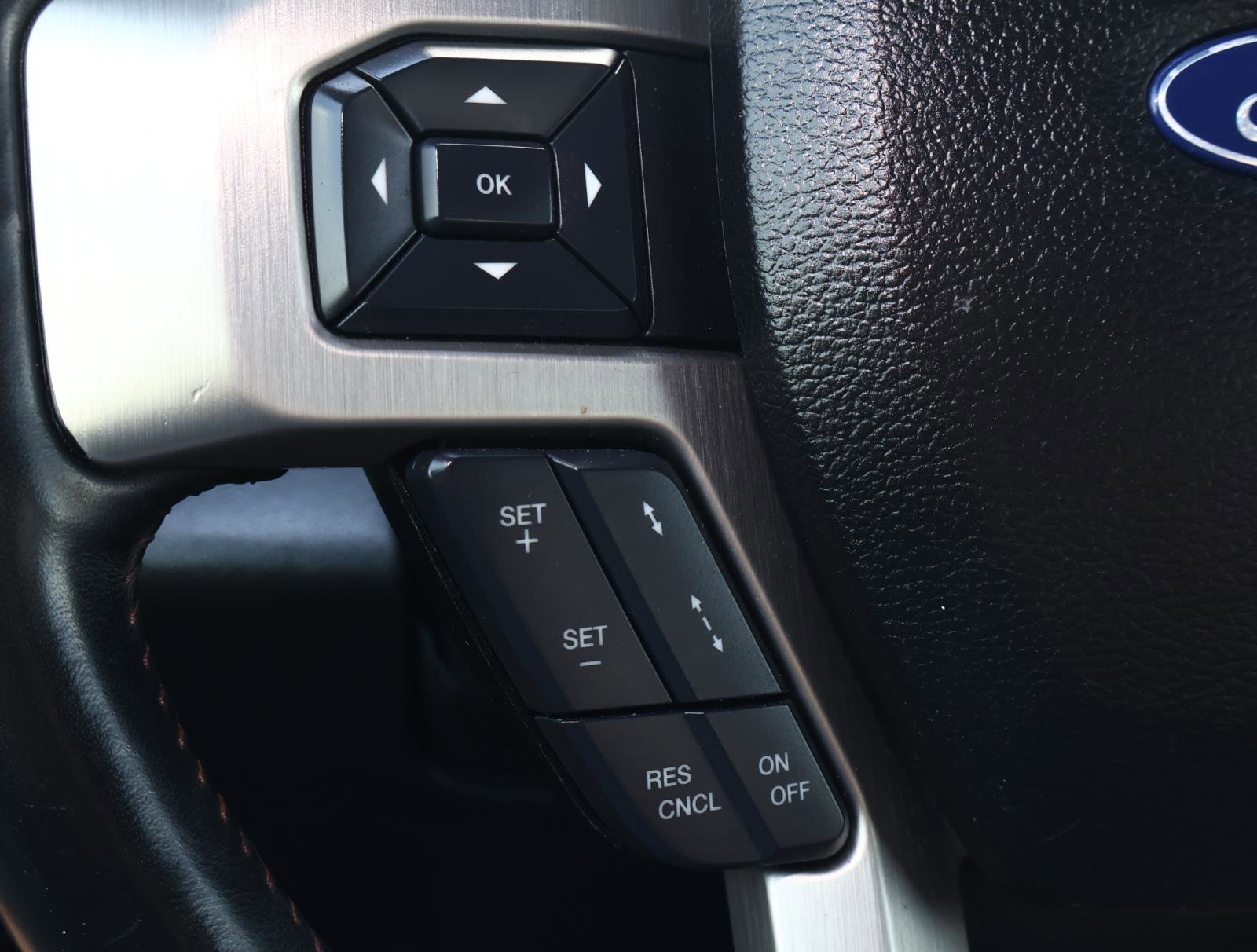 Used 2020 Ford F250 Platinum image 28