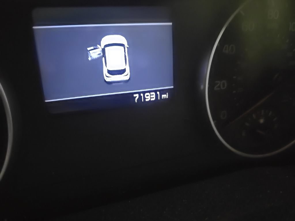 Used 2021 Kia Seltos LX AWD/4WD image 6
