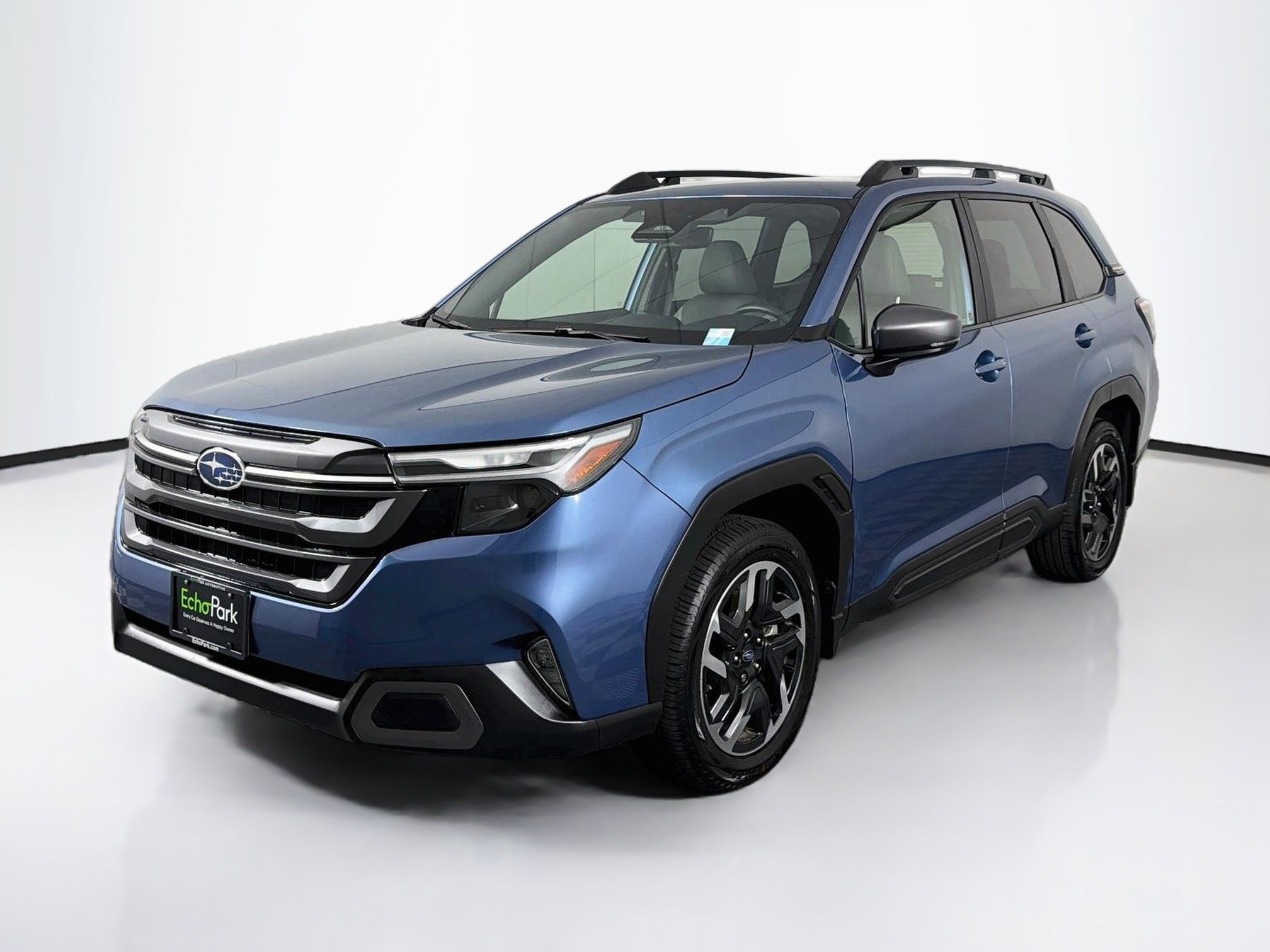 Used 2025 Subaru Forester Limited w/ Popular Package #2 AWD/4WD image 3