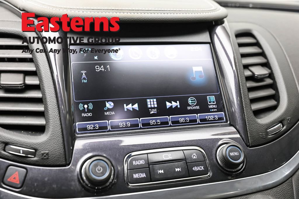 Used 2019 Chevrolet Impala LT FWD image 19