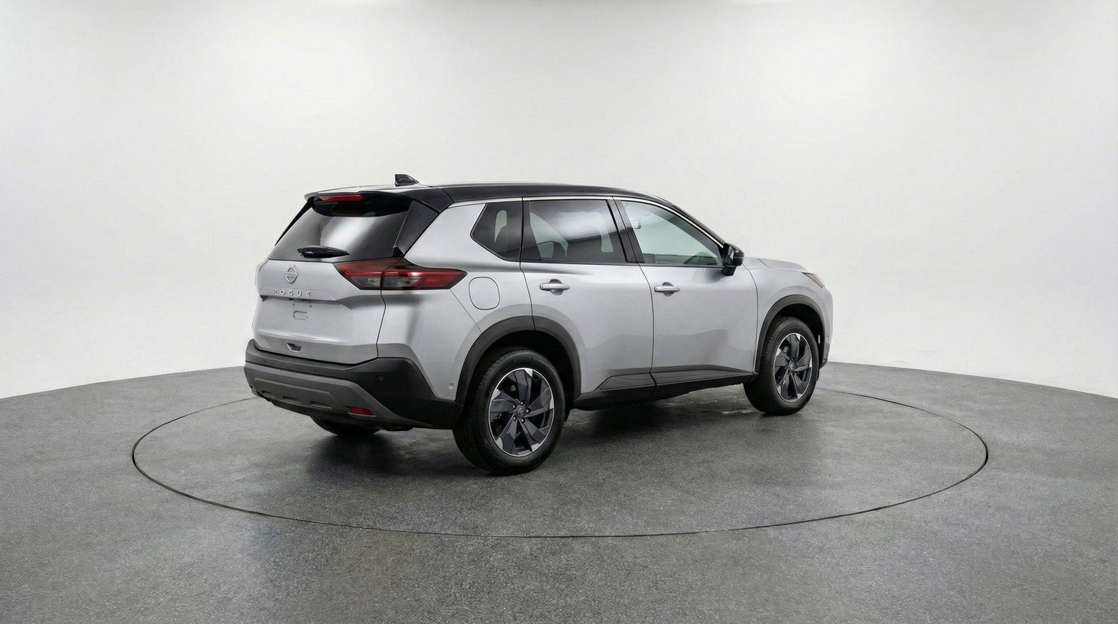 Used 2025 Nissan Rogue SV FWD image 9