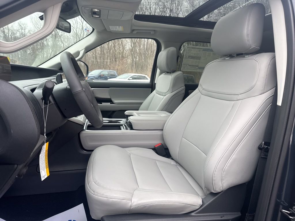 New 2026 Ford Expedition Max Active AWD/4WD image 13