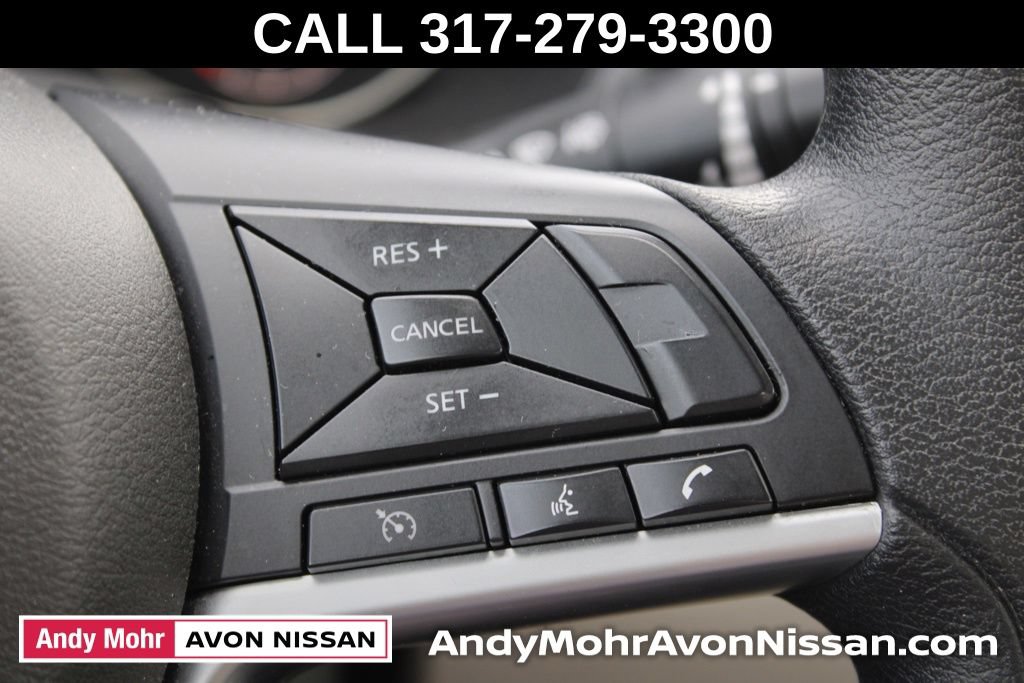 Used 2025 Nissan Altima 2.5 SV FWD image 29