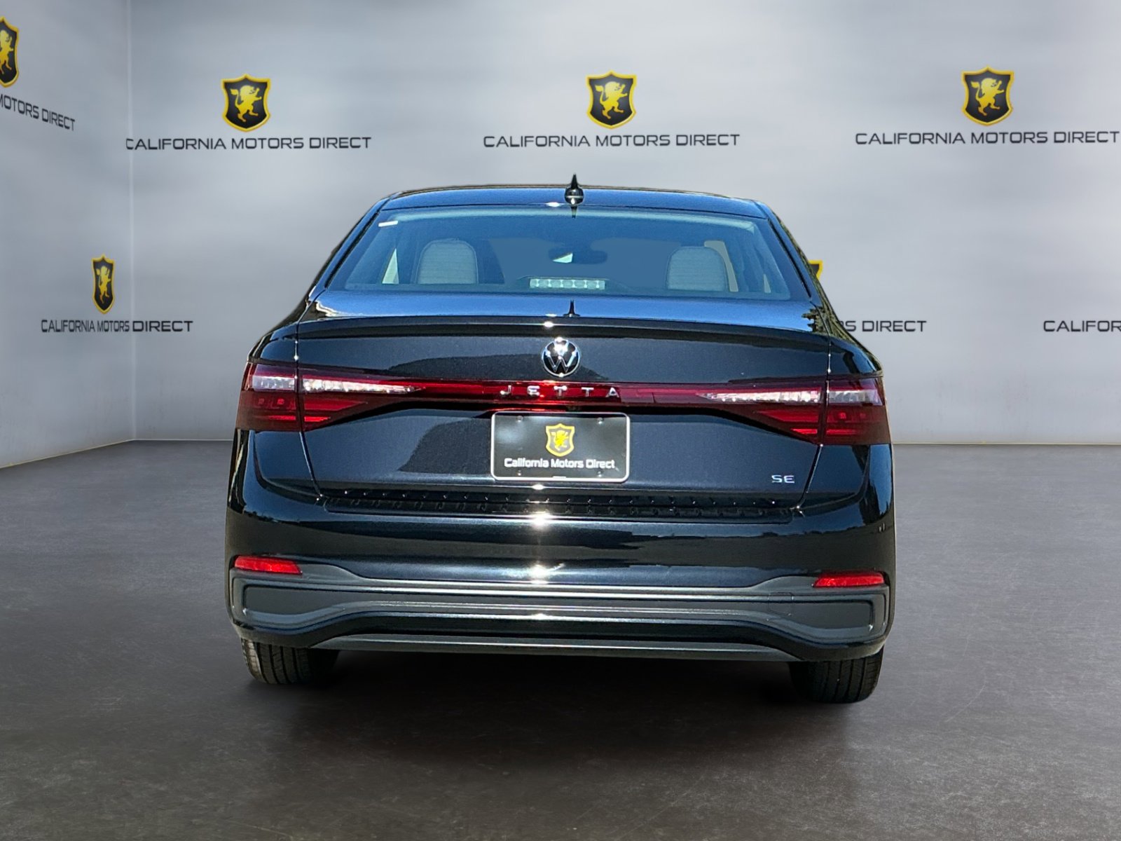 Used 2025 Volkswagen Jetta SE w/ Sunroof Package image 5