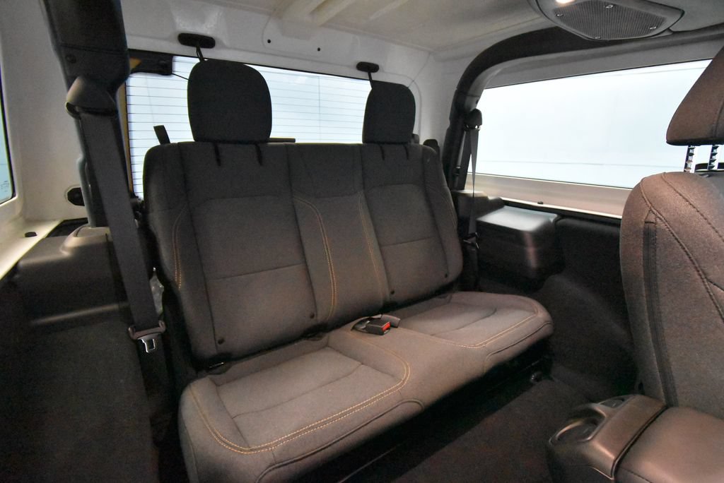 Used 2025 Jeep Wrangler Sport AWD/4WD image 23