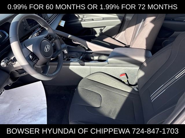 New 2026 Hyundai Elantra SEL Sport image 4