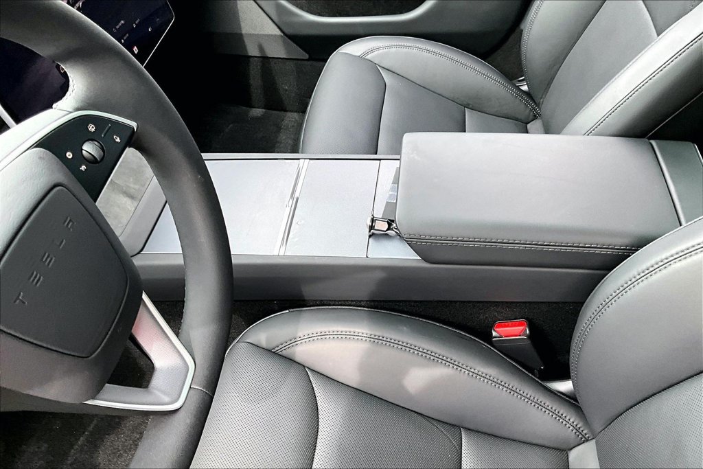 Used 2025 Tesla Model 3 Long Range RWD image 12