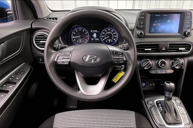 Used 2021 Hyundai Kona SE AWD/4WD image 5