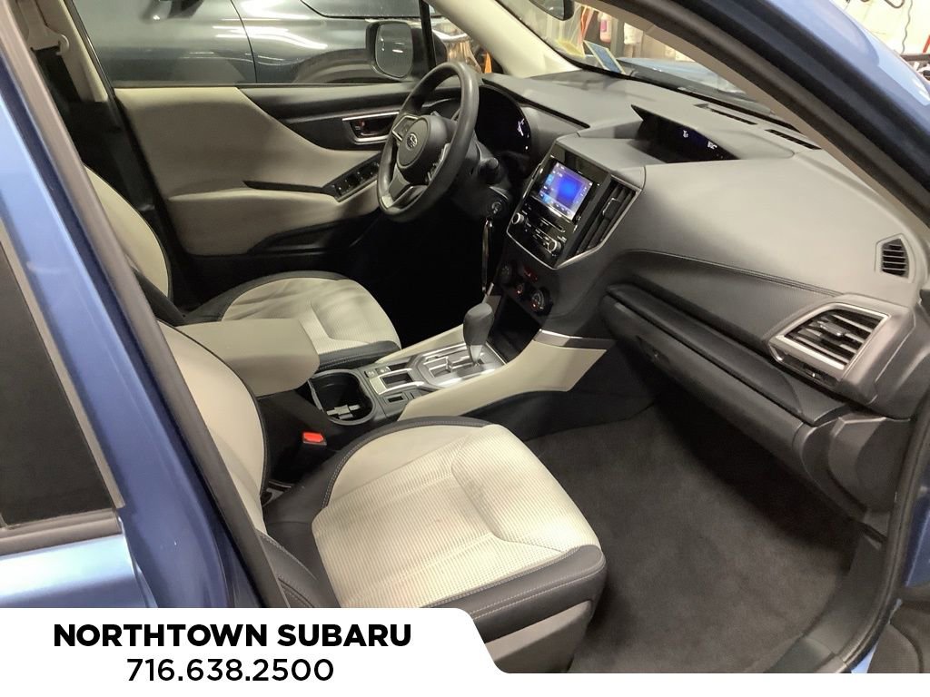 Used 2023 Subaru Forester image 11