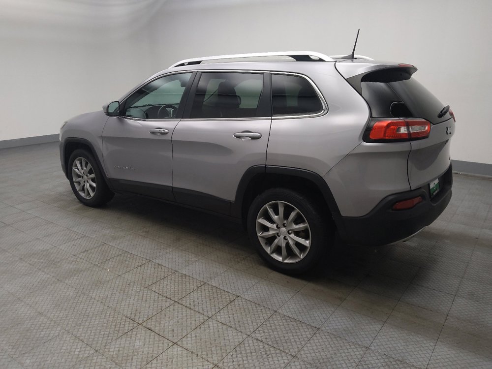 Used 2018 Jeep Cherokee Limited FWD image 3