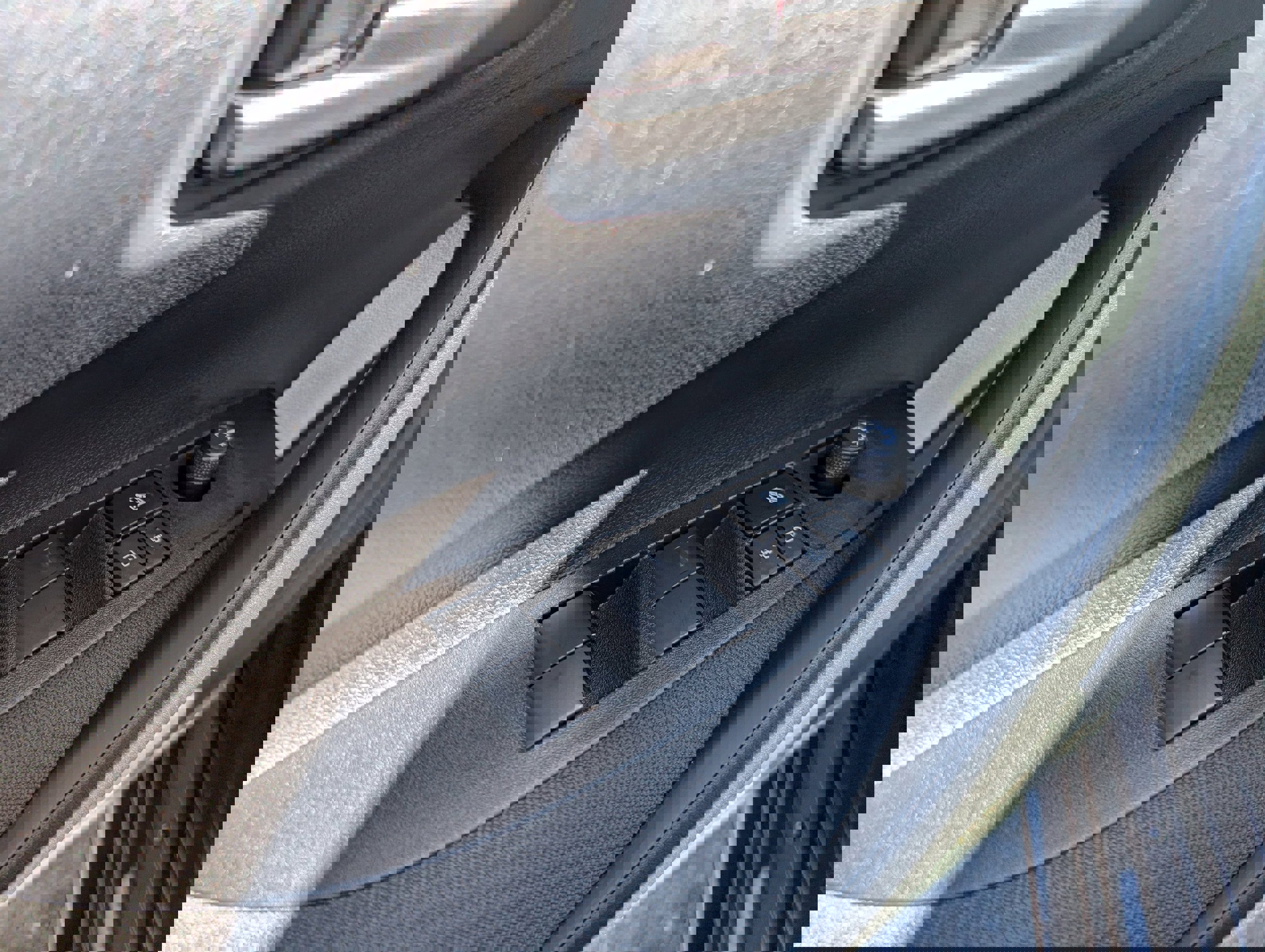 New 2026 Toyota Corolla LE image 9