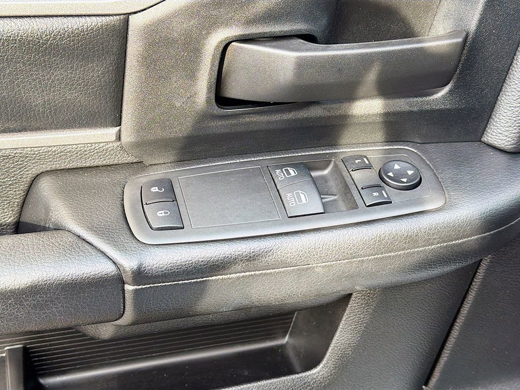 Used 2022 RAM 3500 Tradesman AWD/4WD image 22