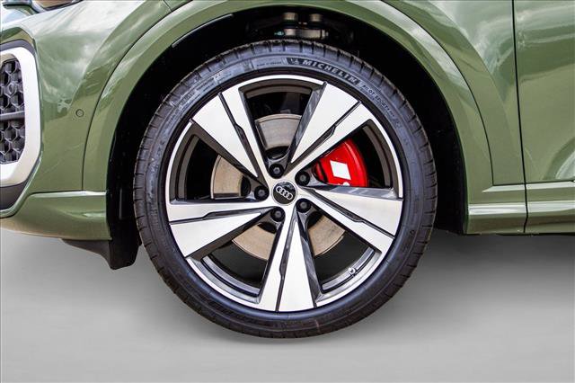 New 2026 Audi SQ5 Prestige AWD/4WD image 9