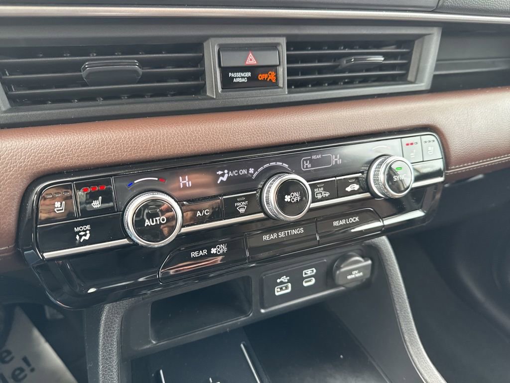 Used 2024 Honda Pilot Elite image 25