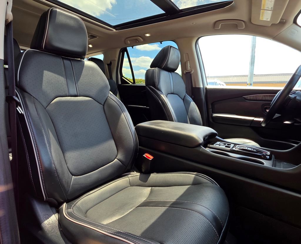Used 2024 Honda Pilot Elite image 33
