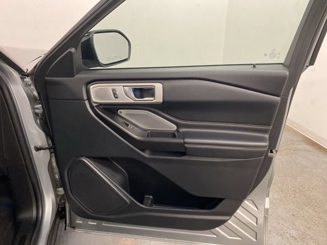 Used 2020 Ford Explorer ST w/ ST Street Pack AWD/4WD image 25