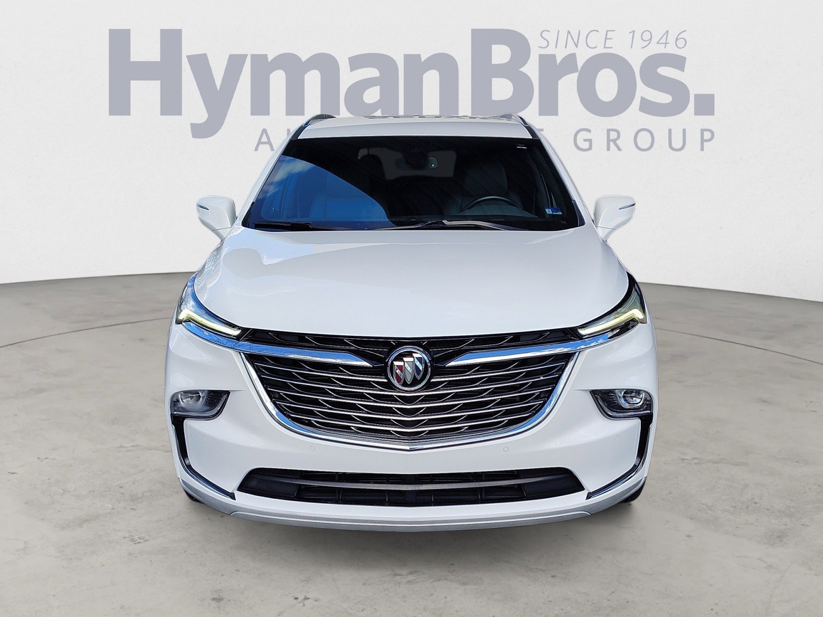 Used 2023 Buick Enclave Essence image 8