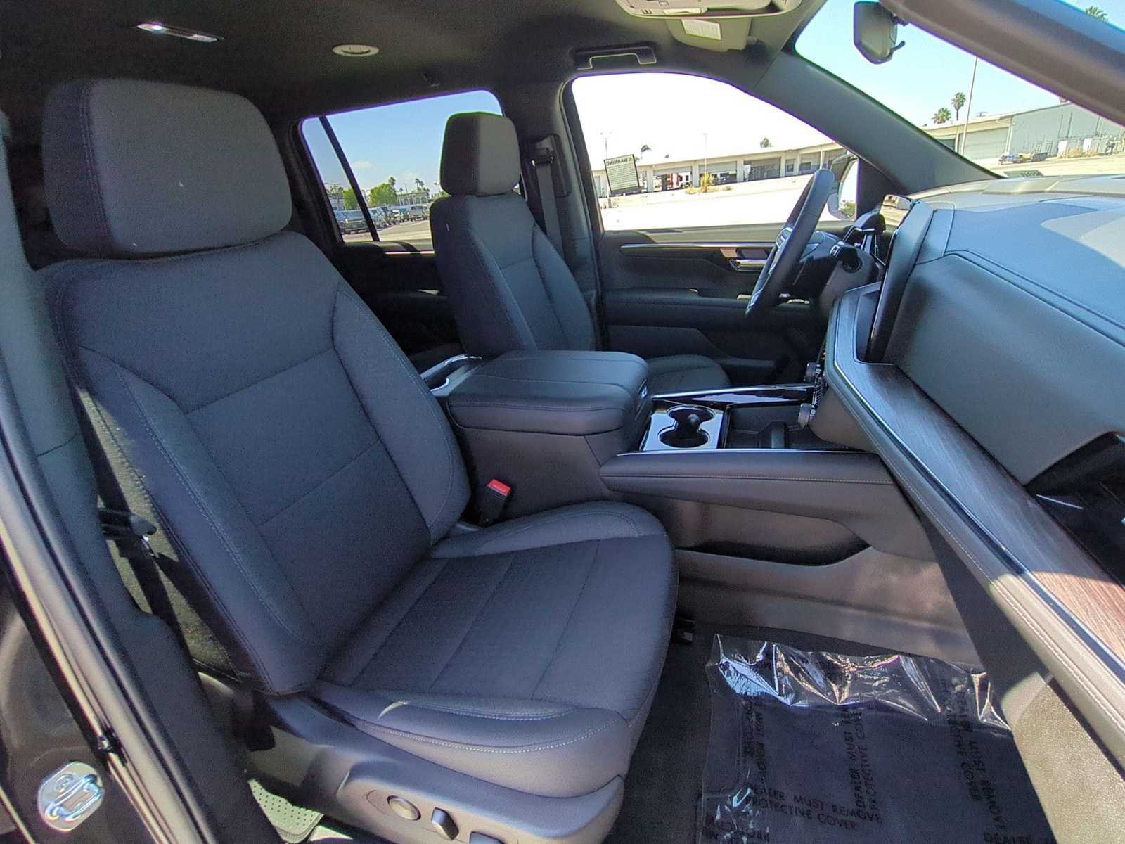 New 2026 Chevrolet Suburban LS RWD image 27