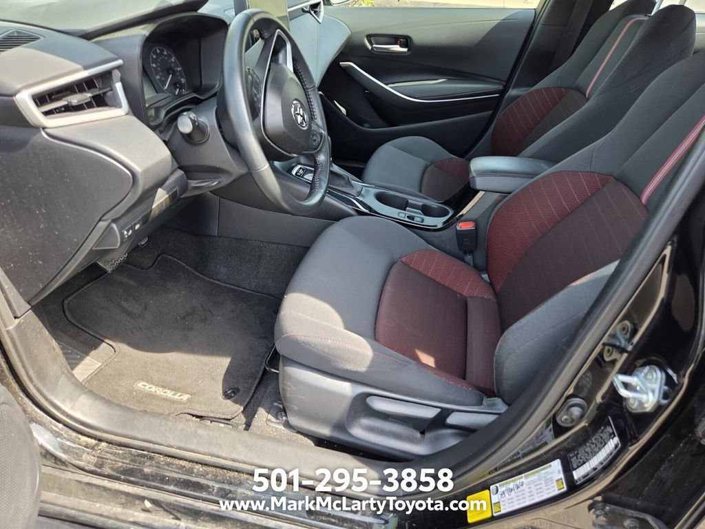Used 2025 Toyota Corolla SE FWD image 7
