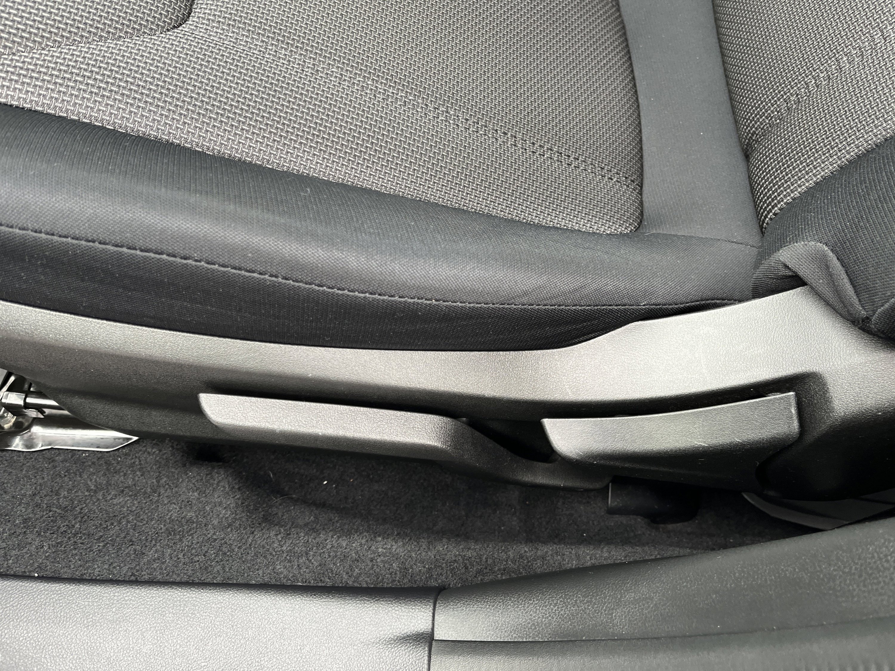 Used 2023 Subaru Crosstrek 2.0i image 16