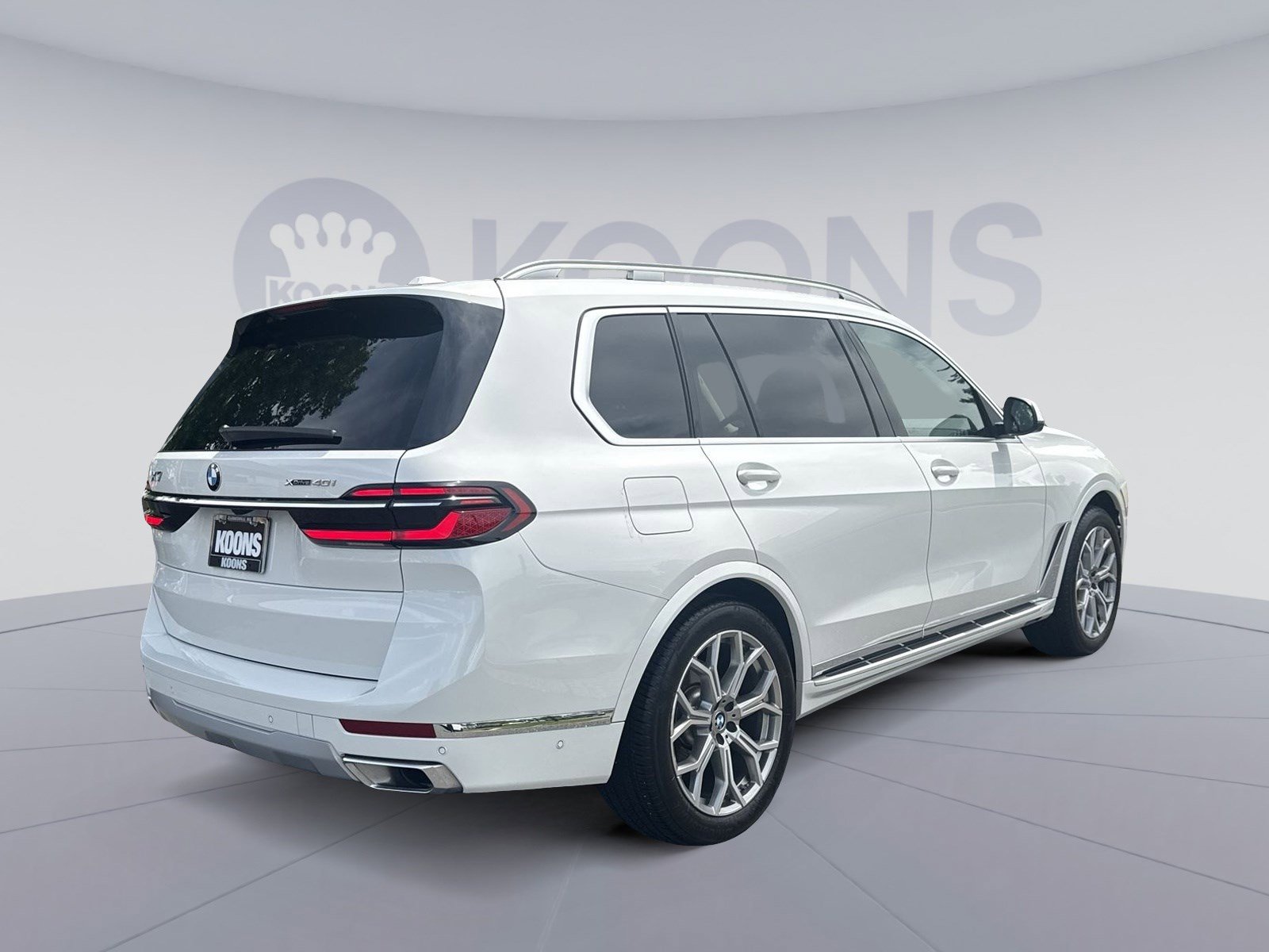 Used 2026 BMW X7 xDrive40i AWD/4WD image 7