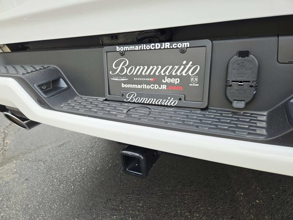 New 2026 RAM 1500 Big Horn AWD/4WD image 10