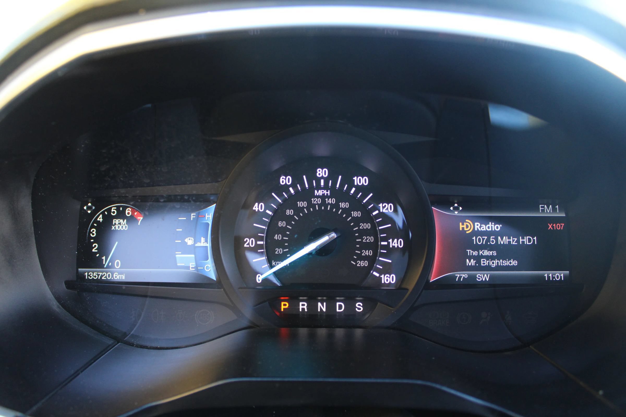 Used 2018 Ford Edge Titanium w/ Equipment Group 301A FWD image 17