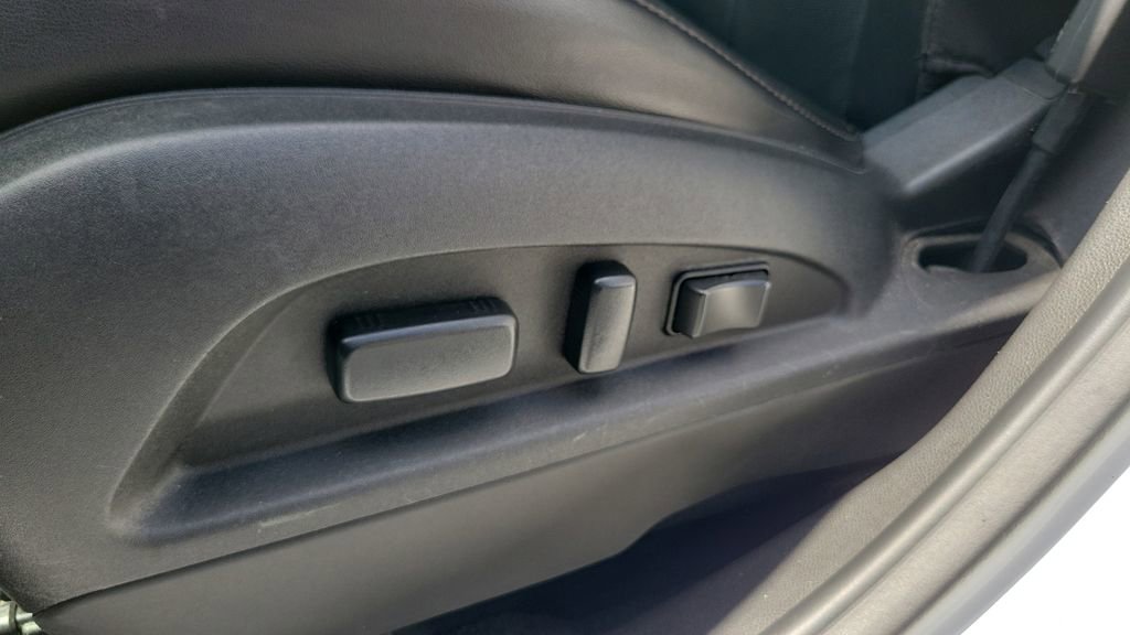 Used 2016 GMC Terrain SLT image 23