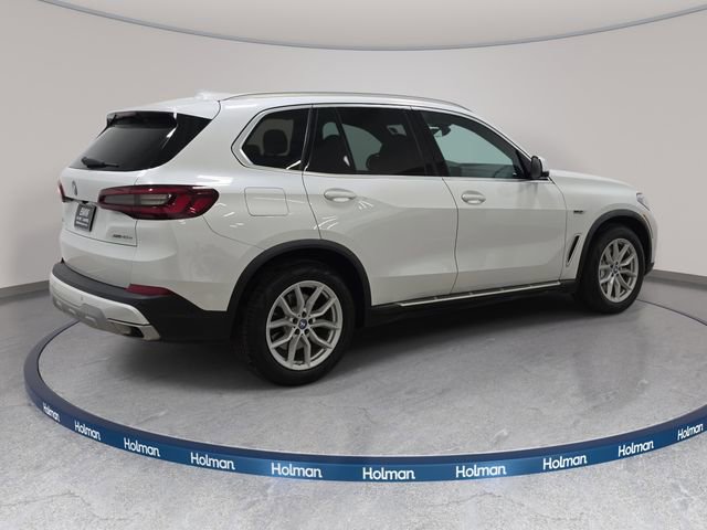 Certified 2023 BMW X5 xDrive45e w/ Executive Package AWD/4WD image 5