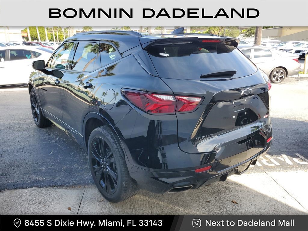 Used 2022 Chevrolet Blazer RS w/ Enhanced Convenience Package image 3