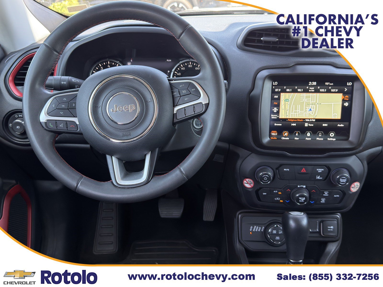 Used 2023 Jeep Renegade Trailhawk AWD/4WD image 15