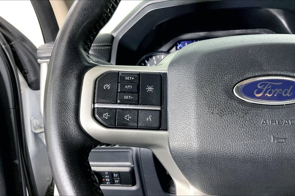 Used 2024 Ford Expedition XLT RWD image 26