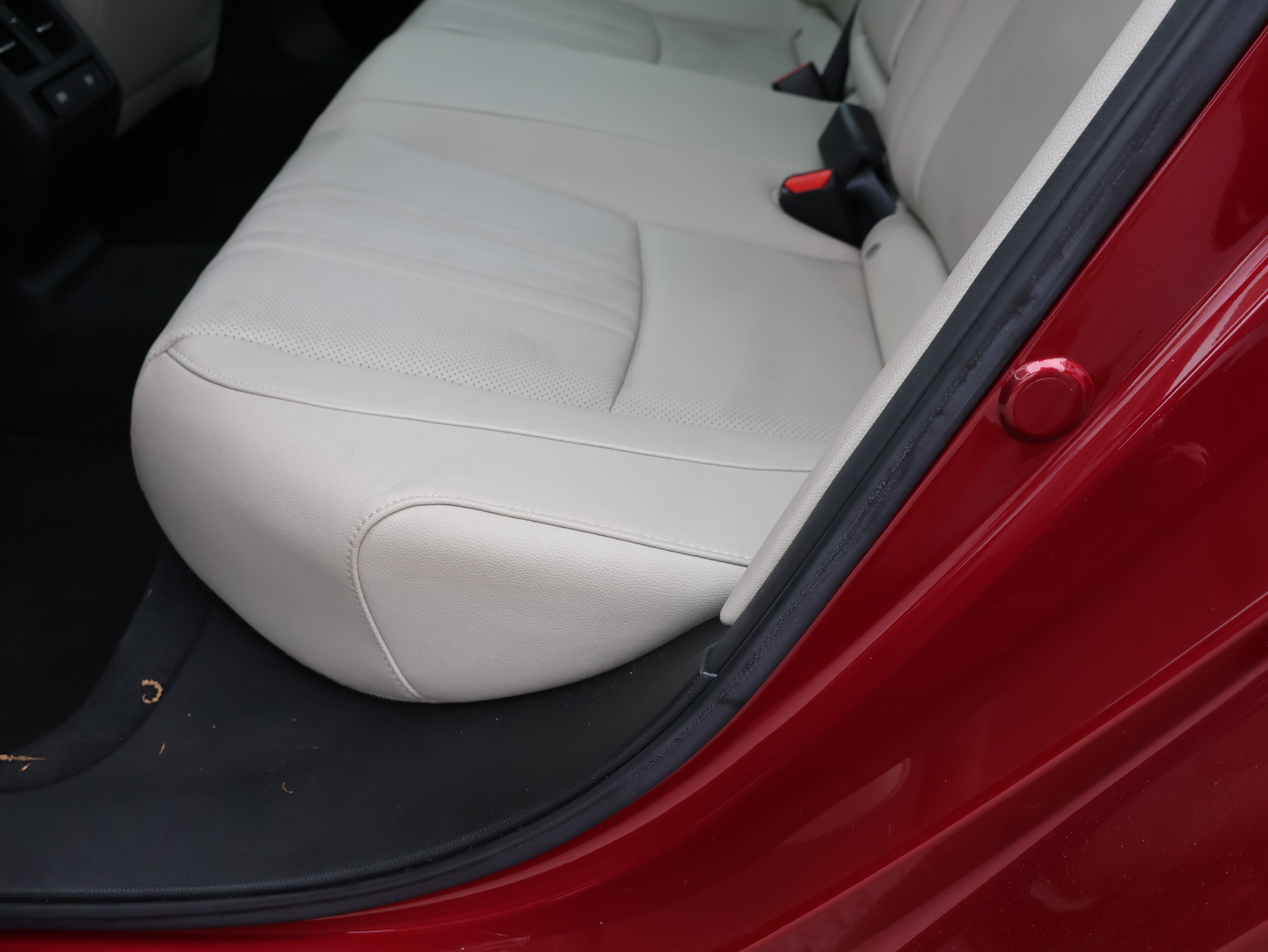 Used 2021 Honda Accord EX-L image 18