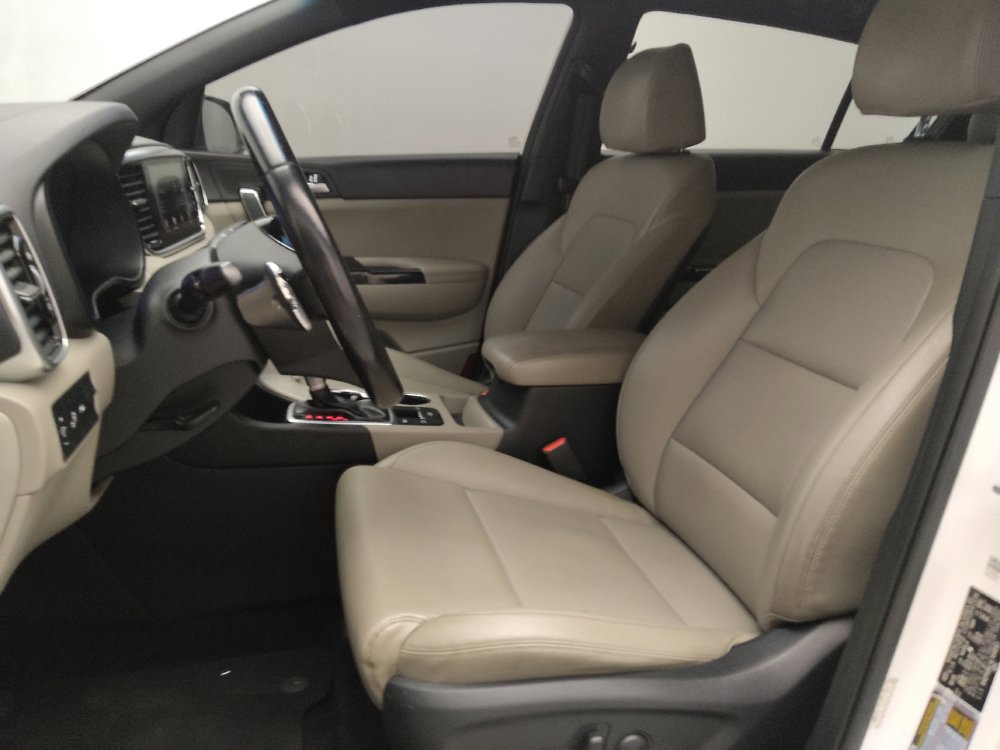 Used 2020 Kia Sportage S w/ Option Group 020 FWD image 17