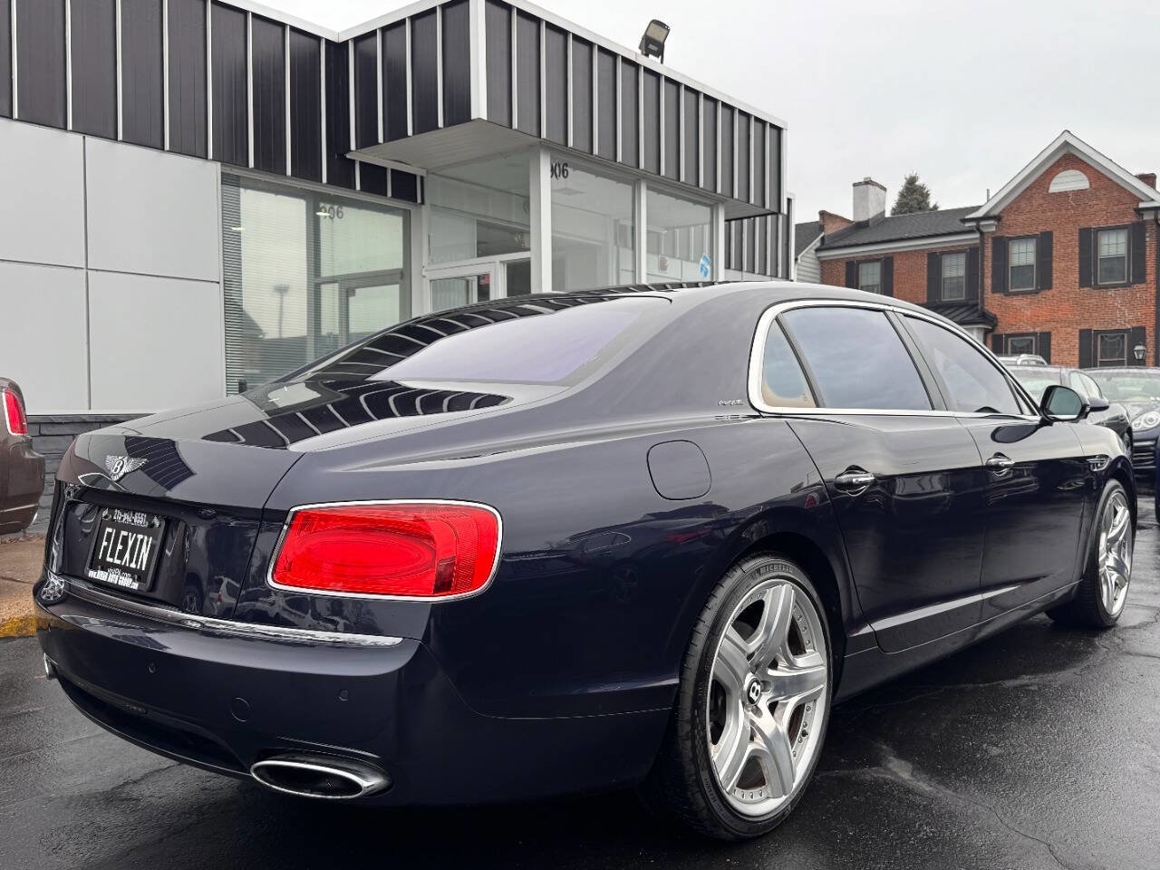 Used 2014 Bentley Flying Spur W12 image 8